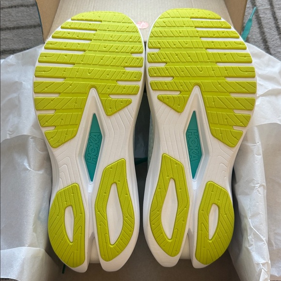 Hoka Mach X - Brand New - Picture 4 of 4